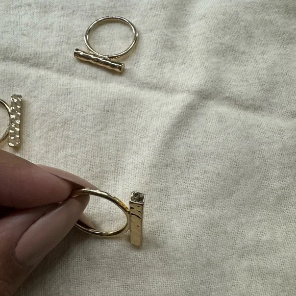 Gold Bar Rings - Picture 4 of 8